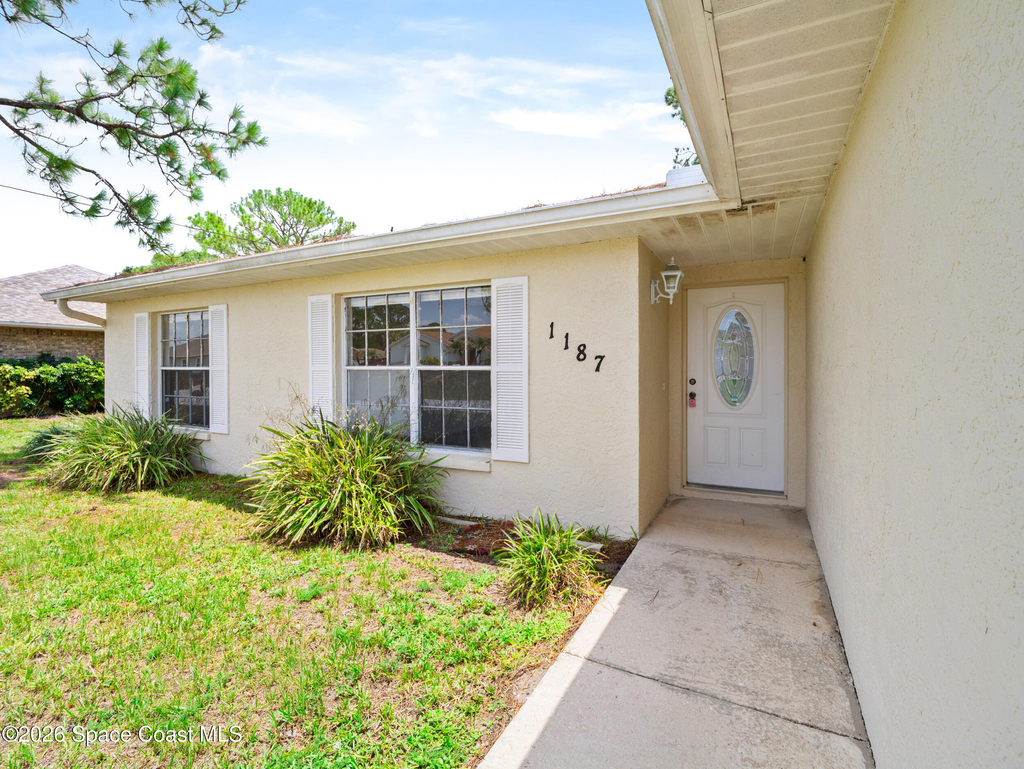 1187 Merrick Avenue Nw - Photo 1