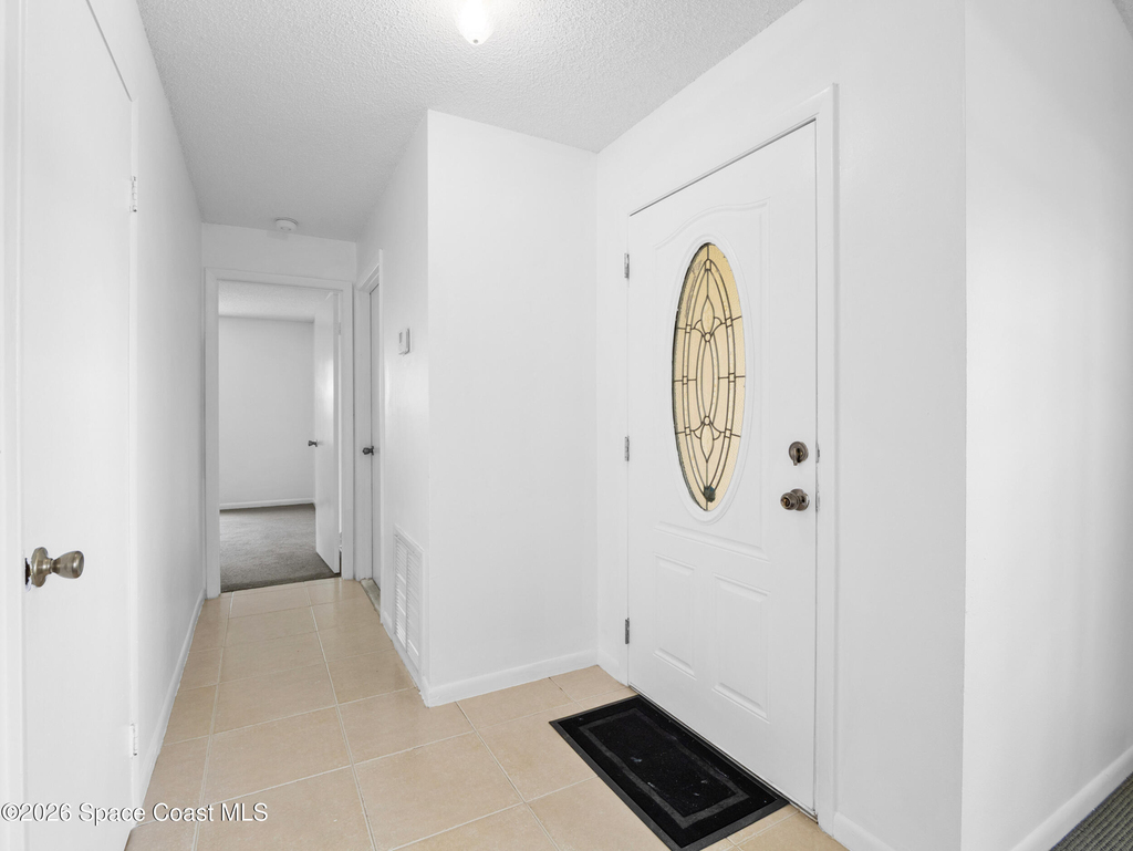 1187 Merrick Avenue Nw - Photo 2