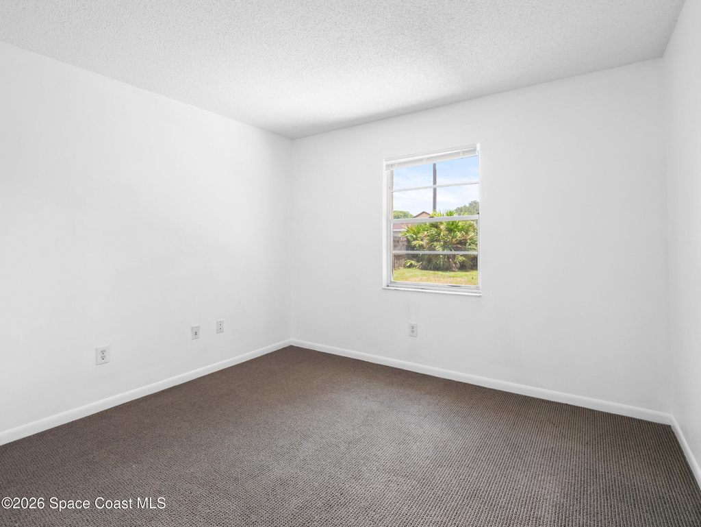 1187 Merrick Avenue Nw - Photo 17
