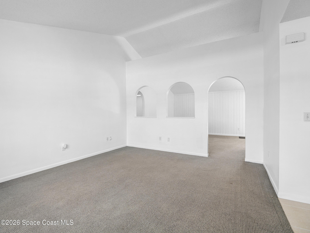 1187 Merrick Avenue Nw - Photo 4