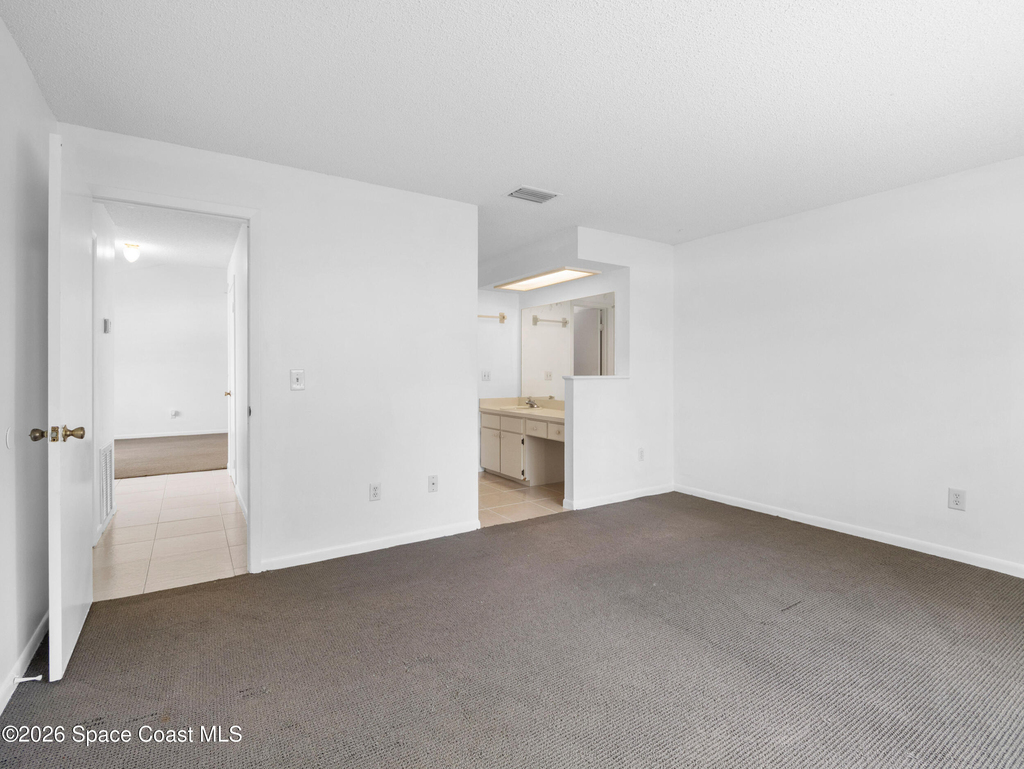 1187 Merrick Avenue Nw - Photo 12