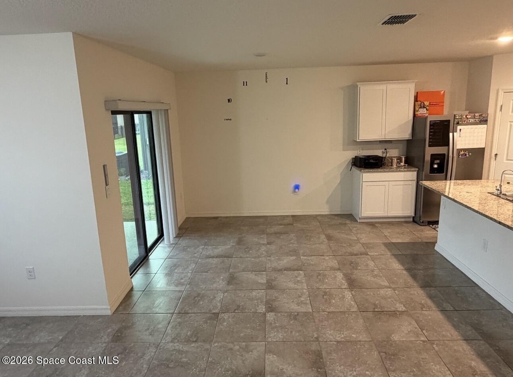 1994 Capital Drive Se - Photo 2