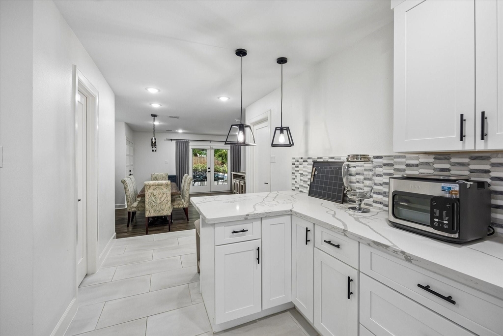 1420 Indiana Street - Photo 1