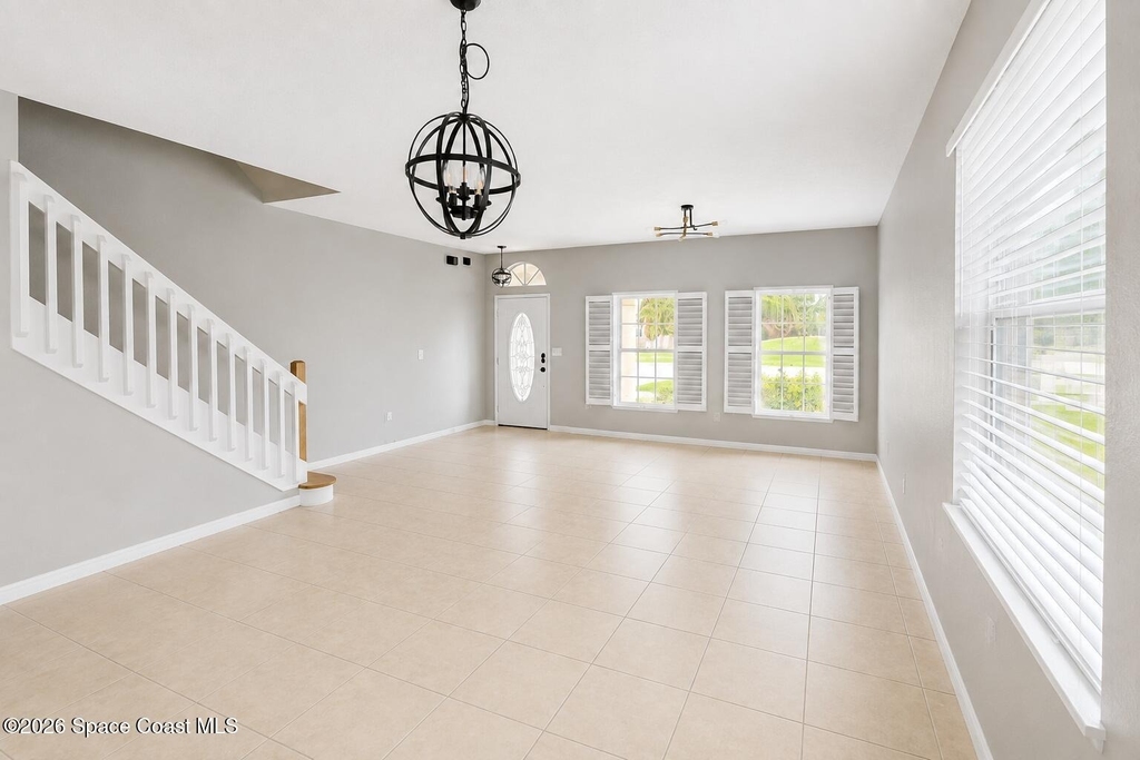 781 Glen Abbey Way - Photo 3