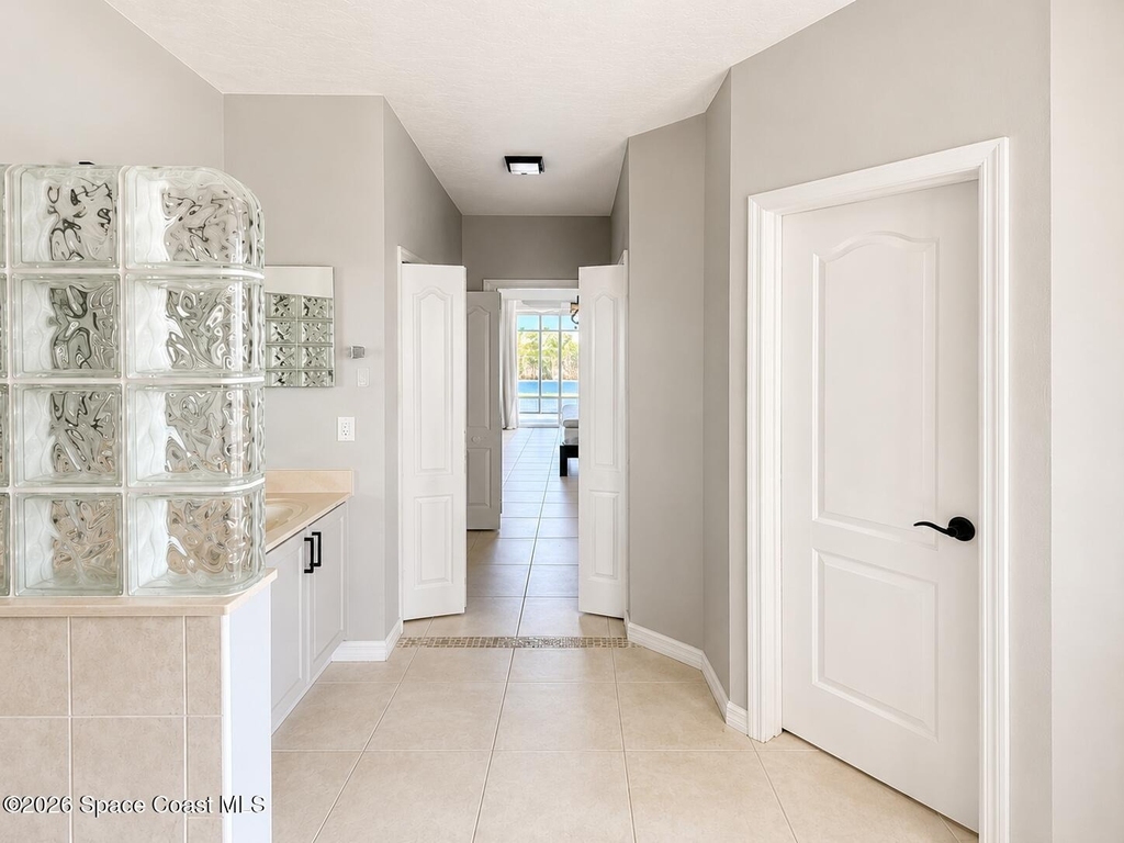 781 Glen Abbey Way - Photo 19