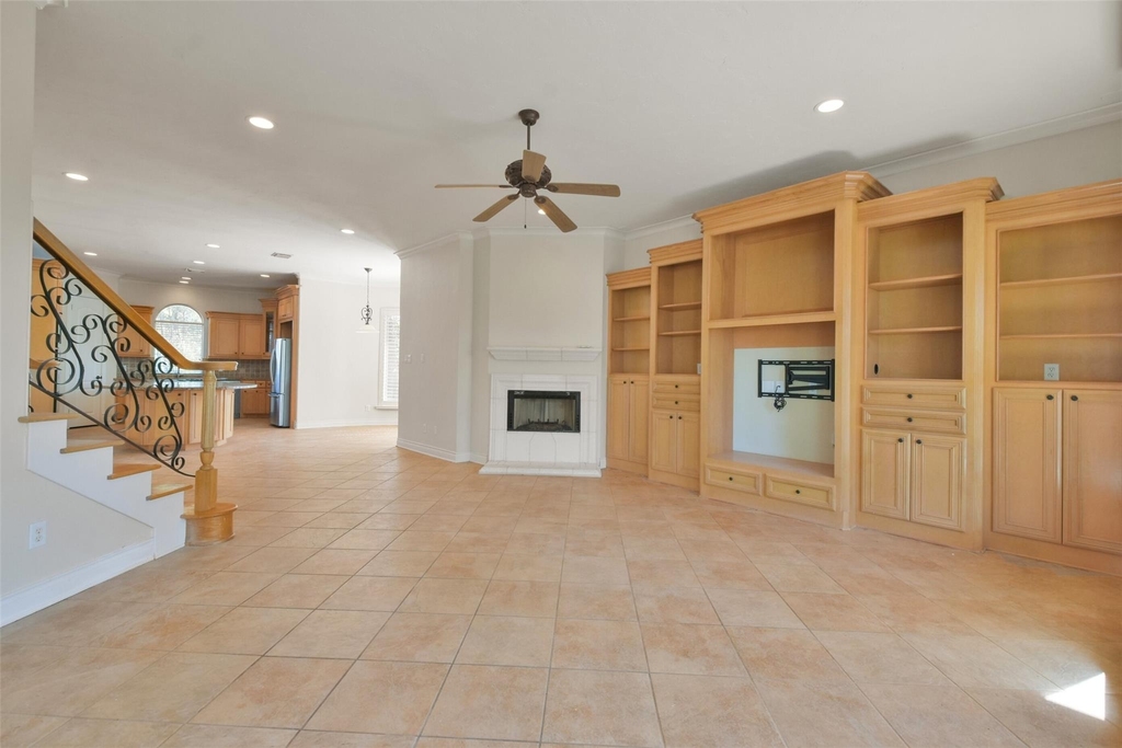 8114 Hideaway Lake Circle - Photo 6