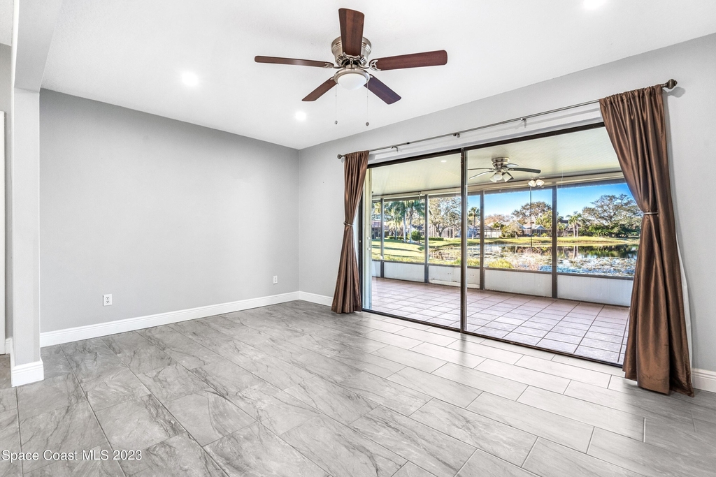 1080 Park Ridge Place - Photo 10