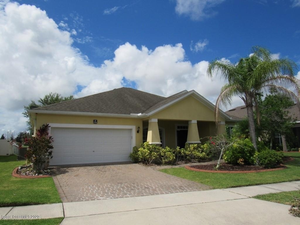 1741 Bridgeport Circle - Photo 0