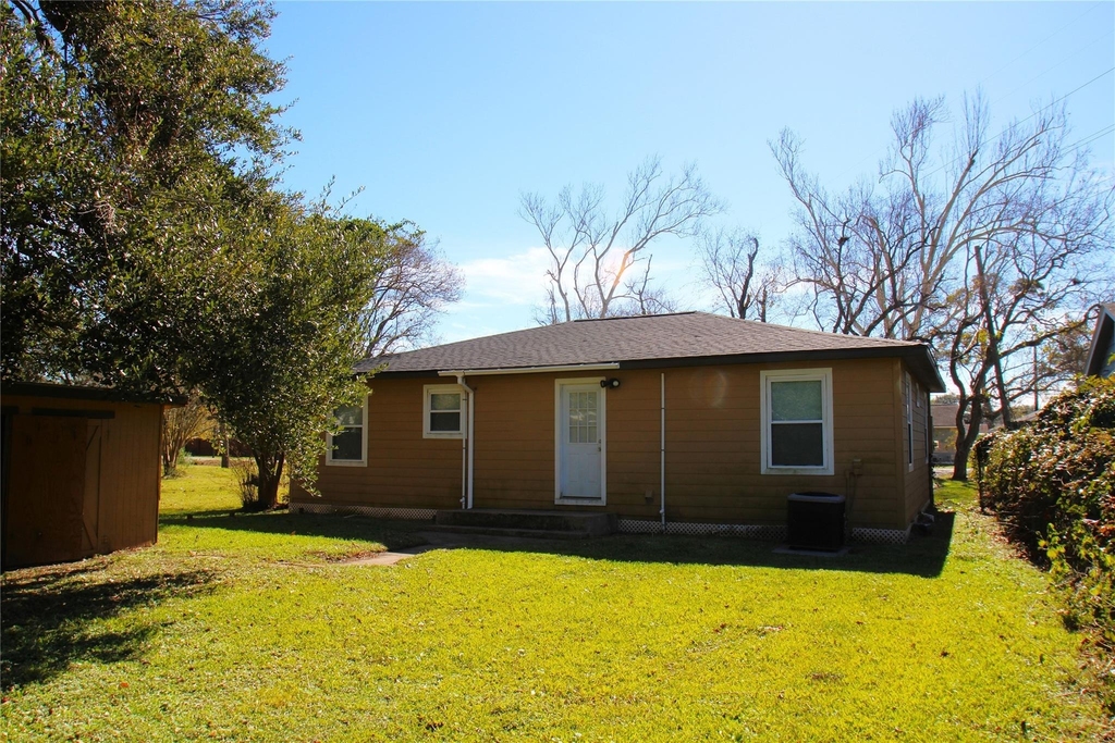 520 Mckee Street - Photo 14