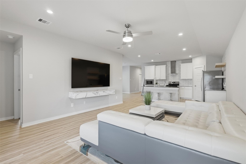 12914 Wempe Way - Photo 10
