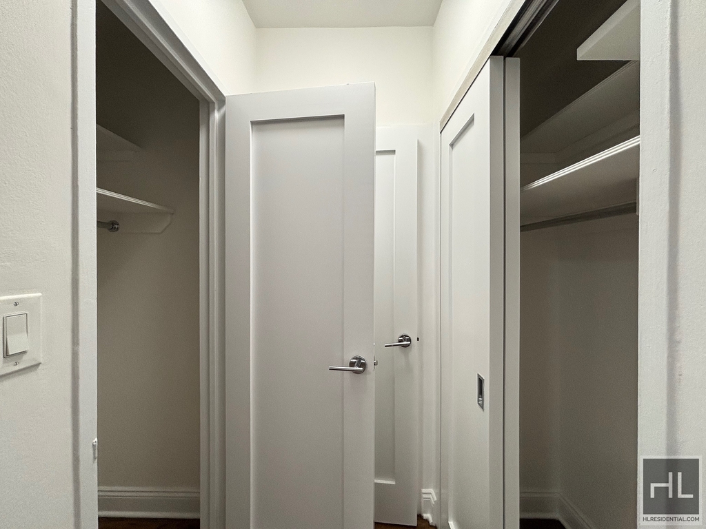 East 57 Street - Photo 13