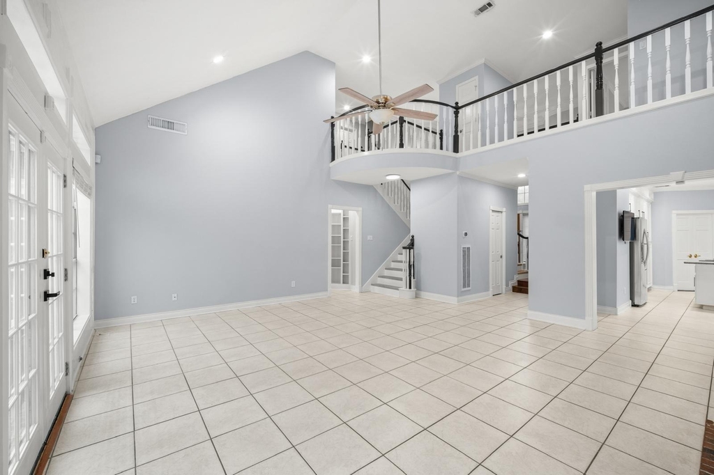 3622 Springhill Lane - Photo 8