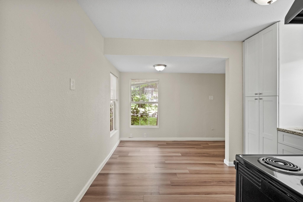 8244 Hartford Street - Photo 2