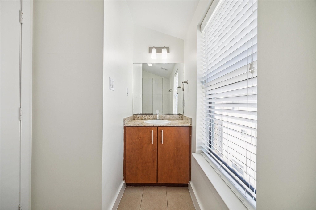 1316 Welch Street - Photo 18