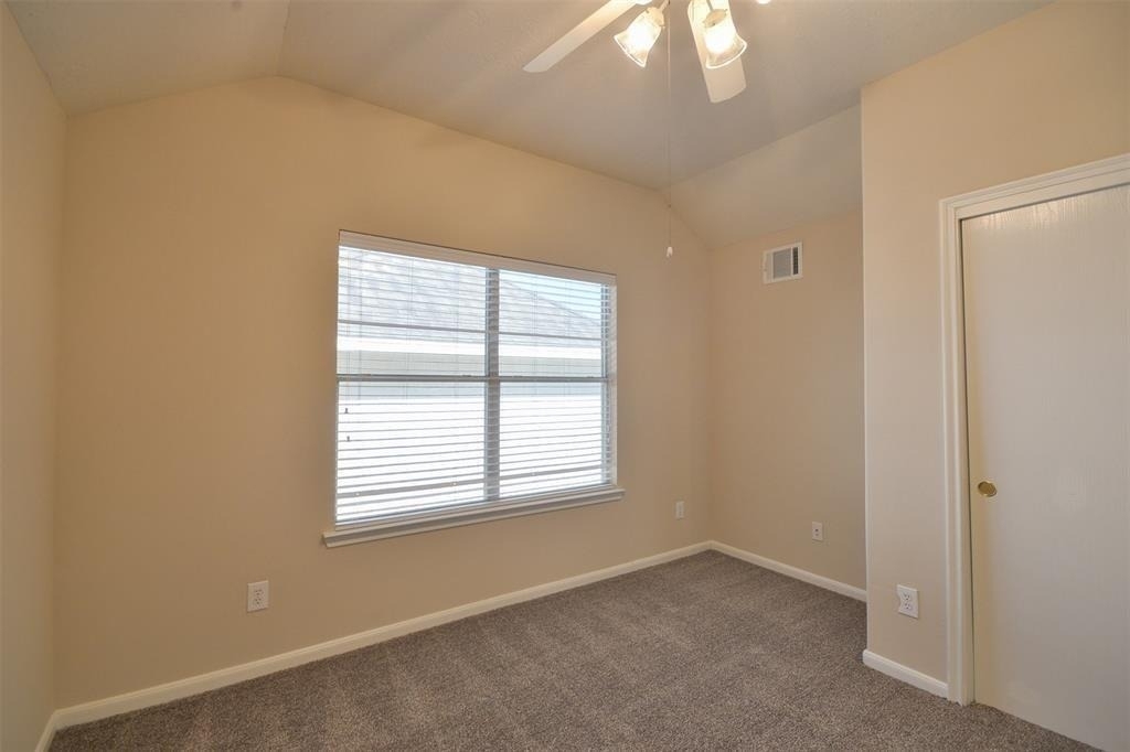 17210 Mitchell Pass Lane - Photo 11