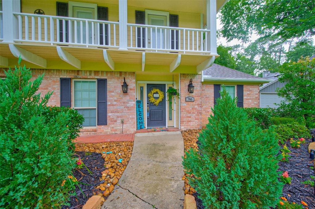 746 Stone Mountain Drive - Photo 3