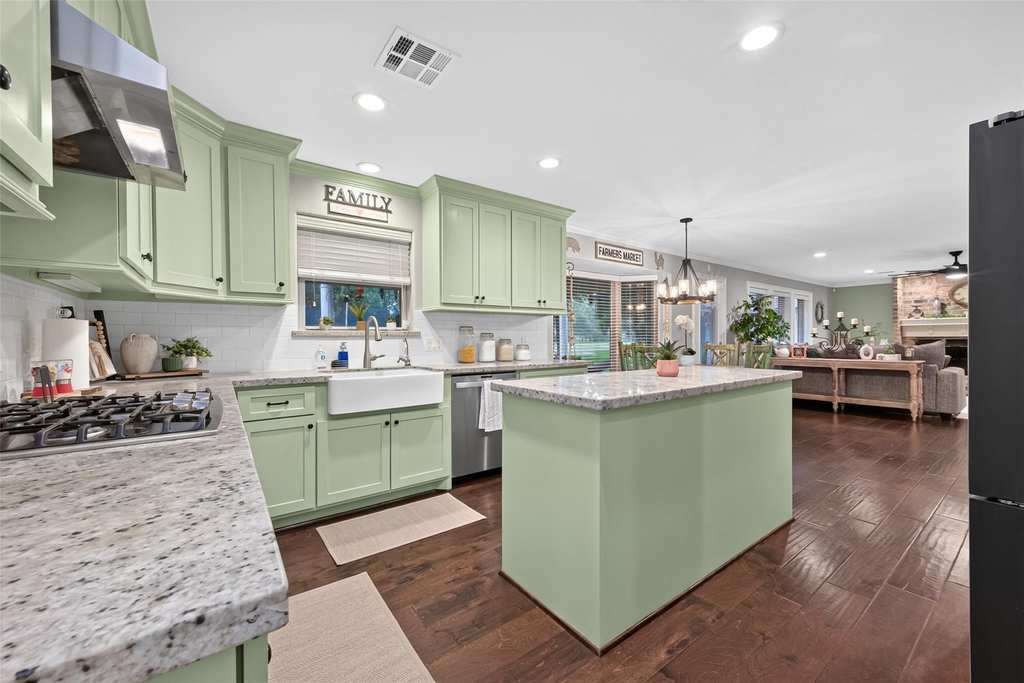 746 Stone Mountain Drive - Photo 5