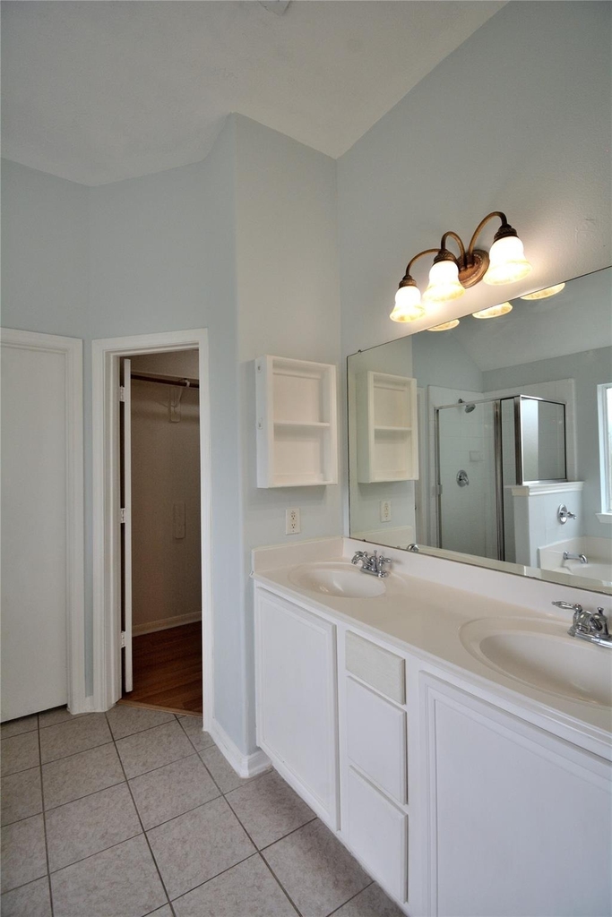 9238 Clearwood Landing Boulevard - Photo 11