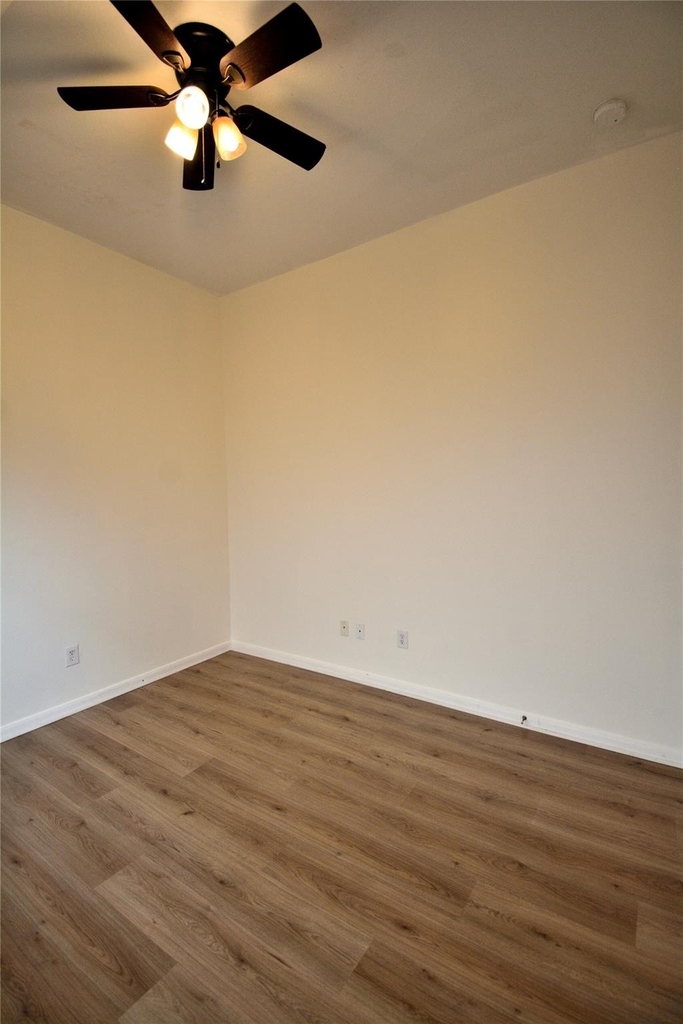 9238 Clearwood Landing Boulevard - Photo 6
