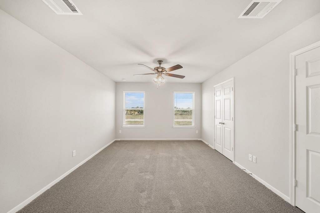 13429 Lucky Bill Lane - Photo 4