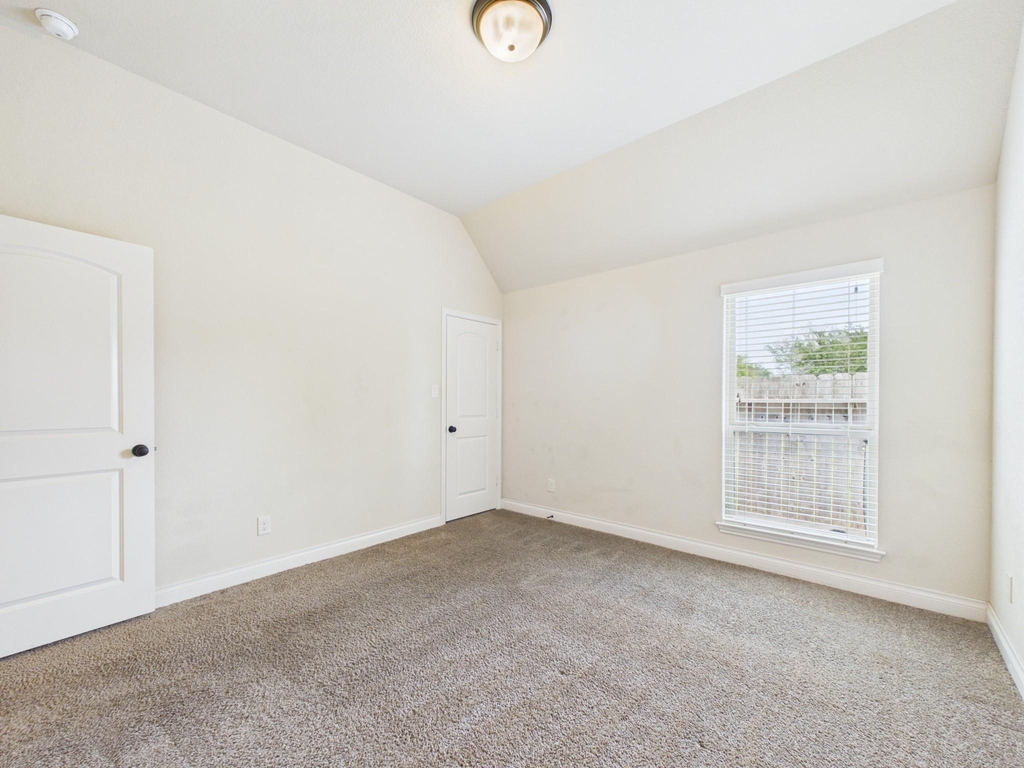 2807 Naples Park Lane - Photo 18