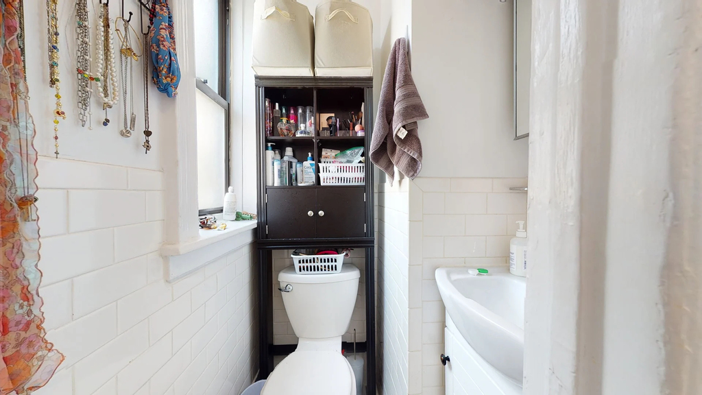 1427 York Avenue - Photo 5