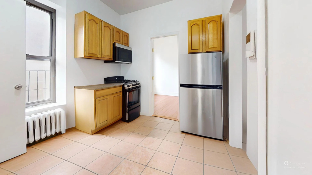 1427 York Avenue - Photo 4