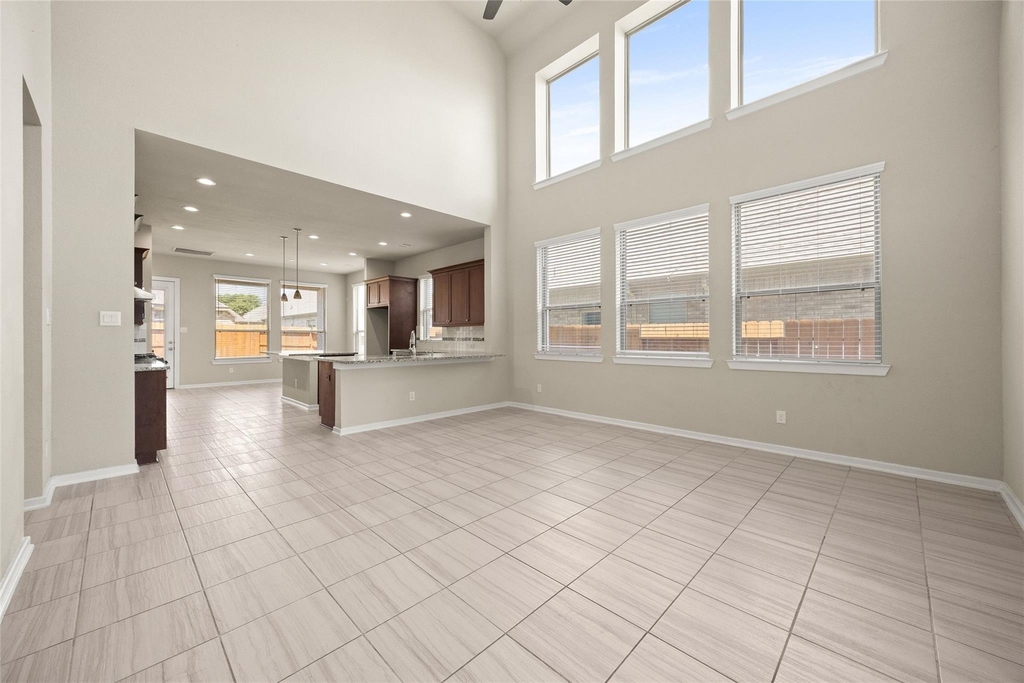 21535 Reserve Hill Lane - Photo 5