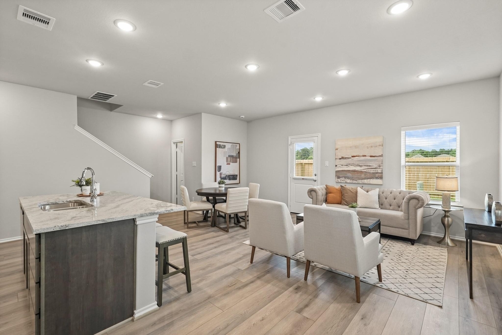 1206 Hugh Landing Lane - Photo 2