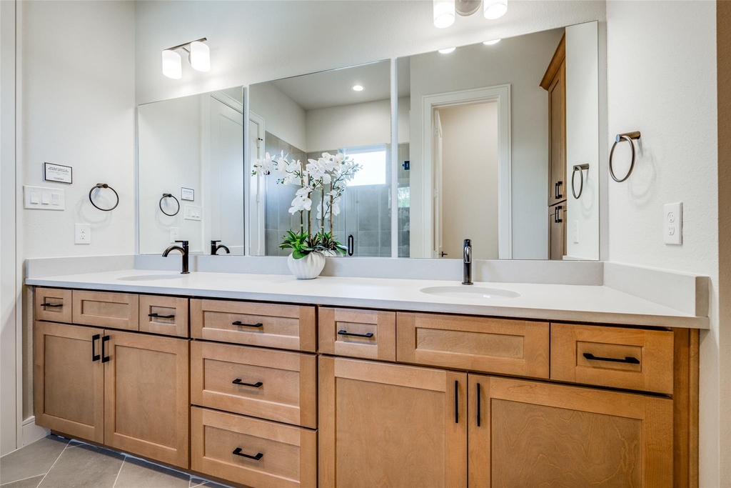 6514 Old Olive Tree Drive - Photo 29