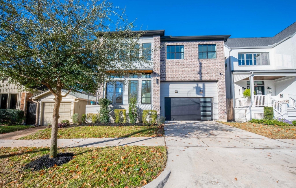 2501 Julian Street - Photo 0