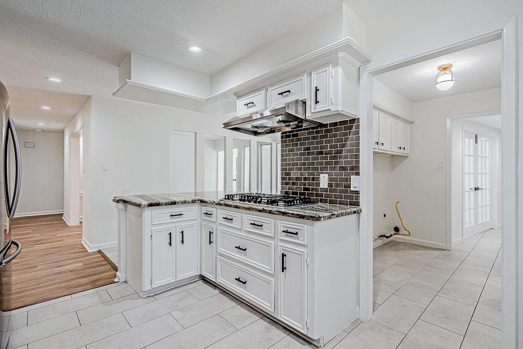 3406 Forest Village Drive - Photo 17