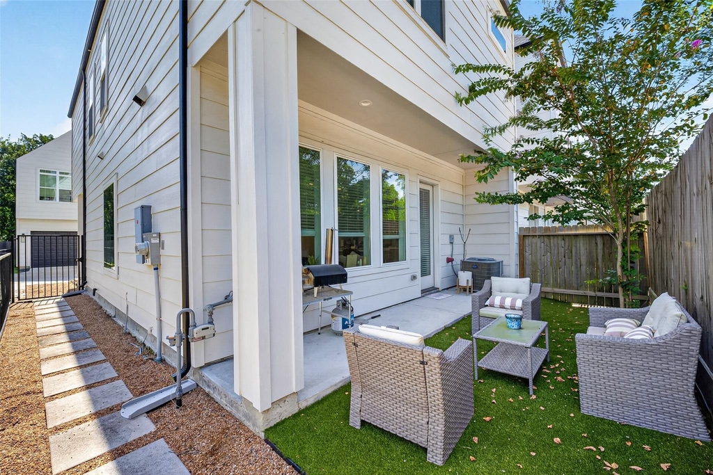 5737 White Magnolia Street - Photo 30