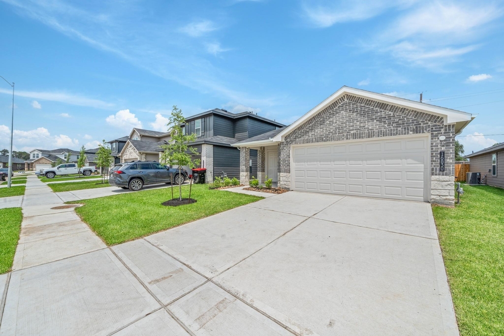 16830 Paintbrush Hollow Lane - Photo 2