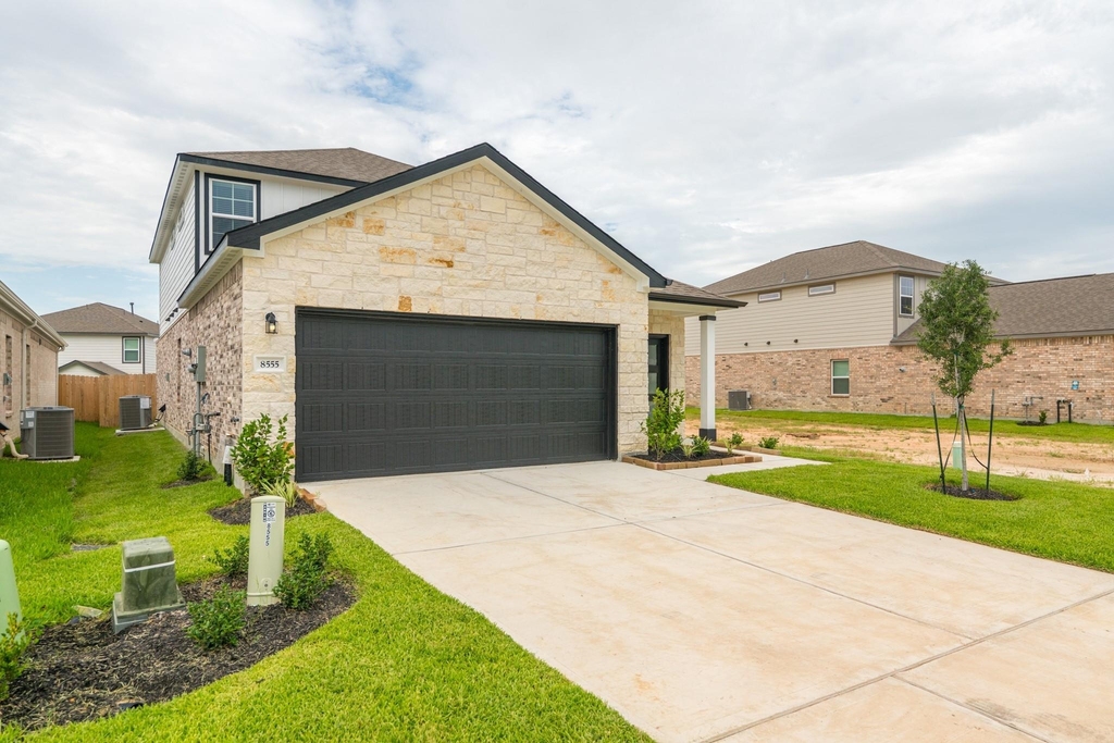 8555 Blueberry Ash Street - Photo 1