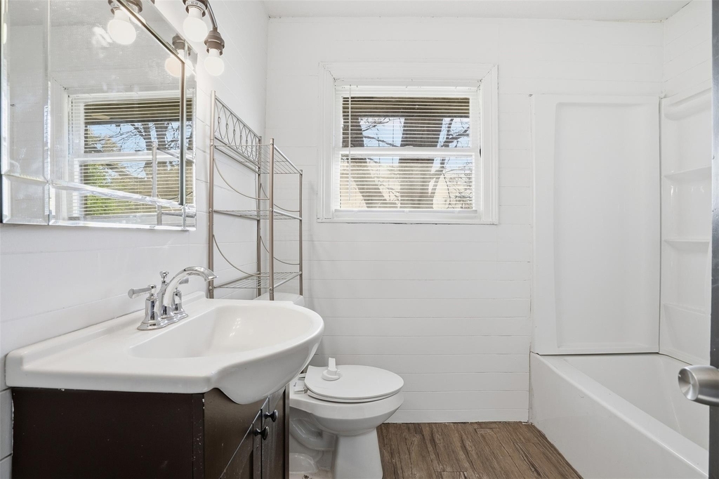 612 Sunset Lane - Photo 4
