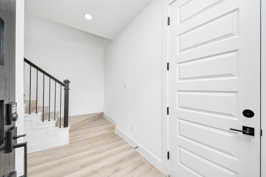 4410 Allen Street - Photo 4