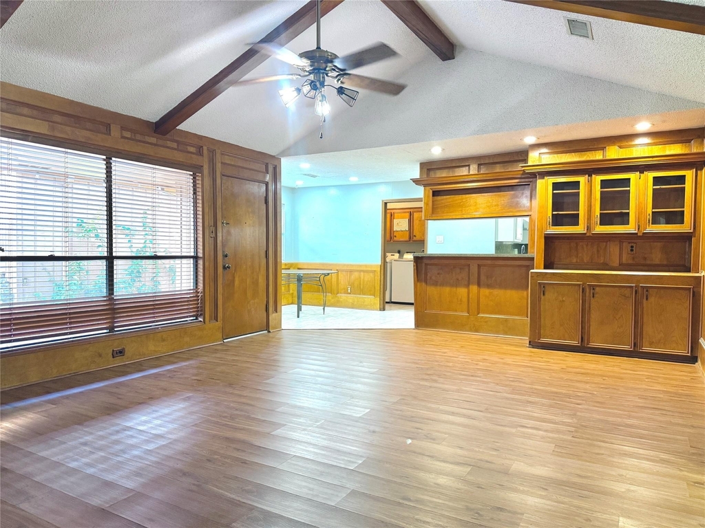 9002 Sabastian Drive - Photo 12
