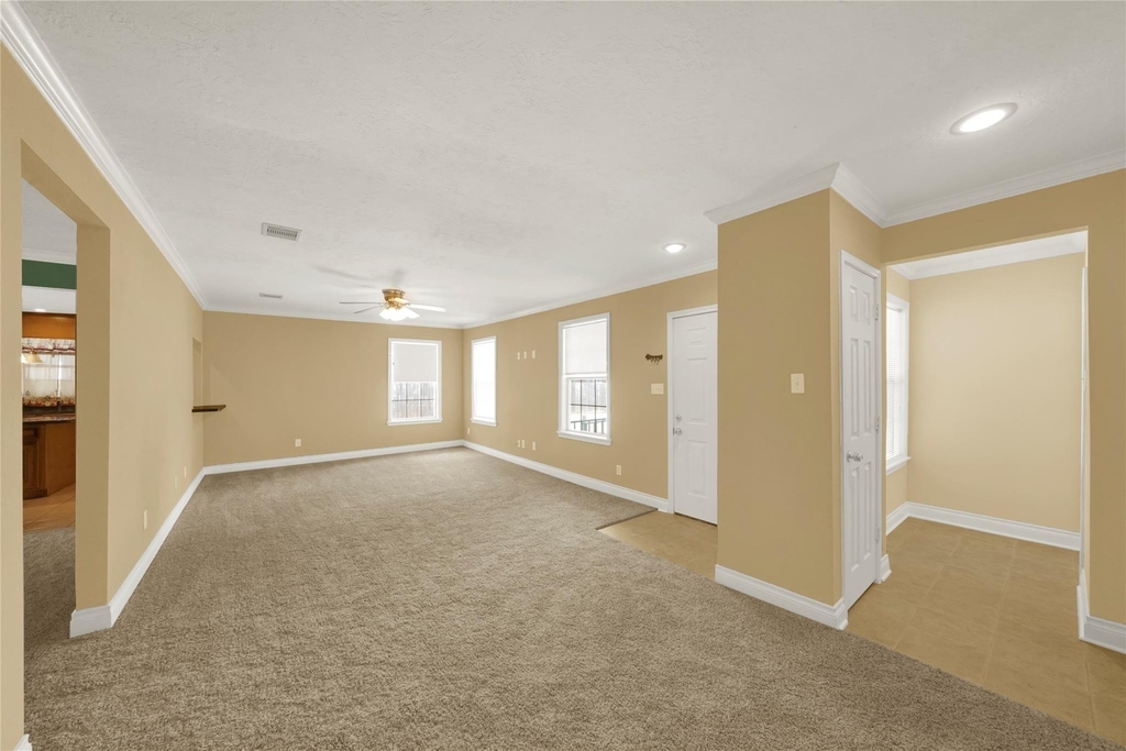 10210 Moers Road - Photo 6