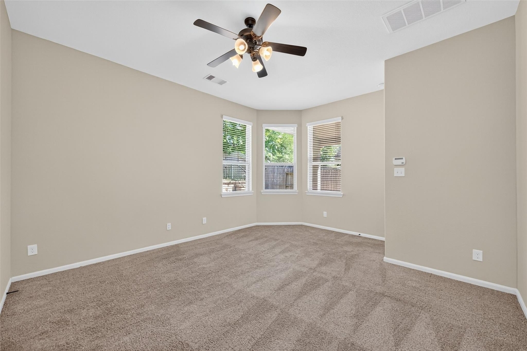 146 Kinnerly Peak Place - Photo 32