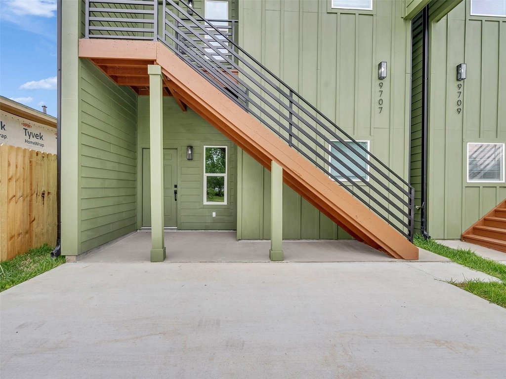 9707 Cargill Street - Photo 31