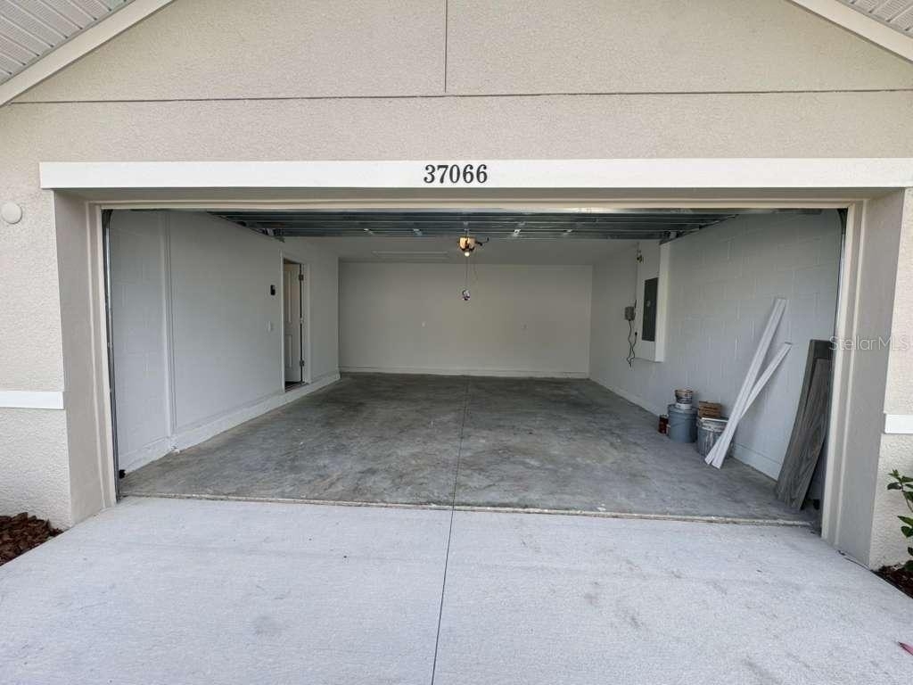 37066 Kings Crown Drive - Photo 2