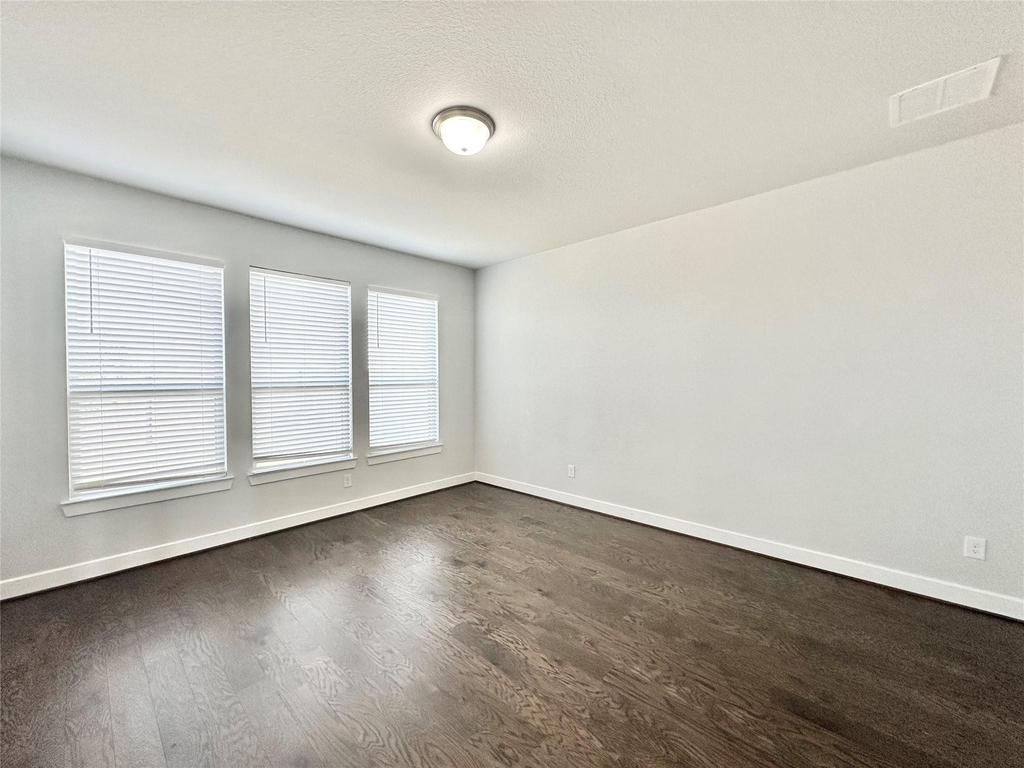9218 Rocking Plain Lane - Photo 17