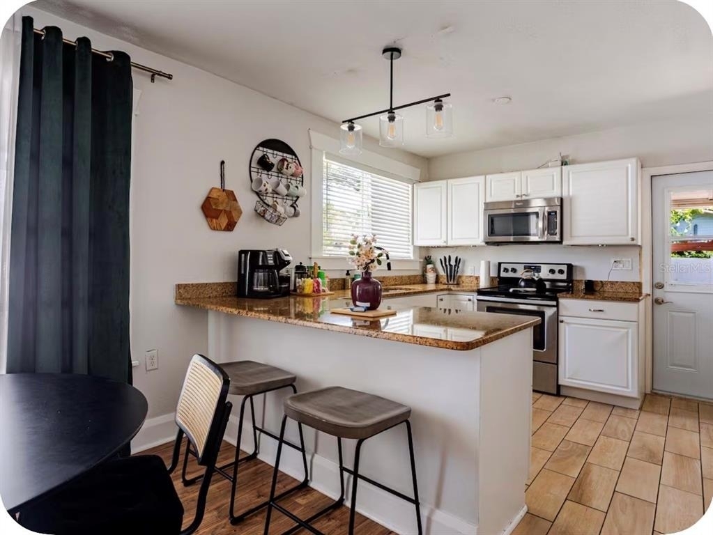 405 E Adalee Street - Photo 12