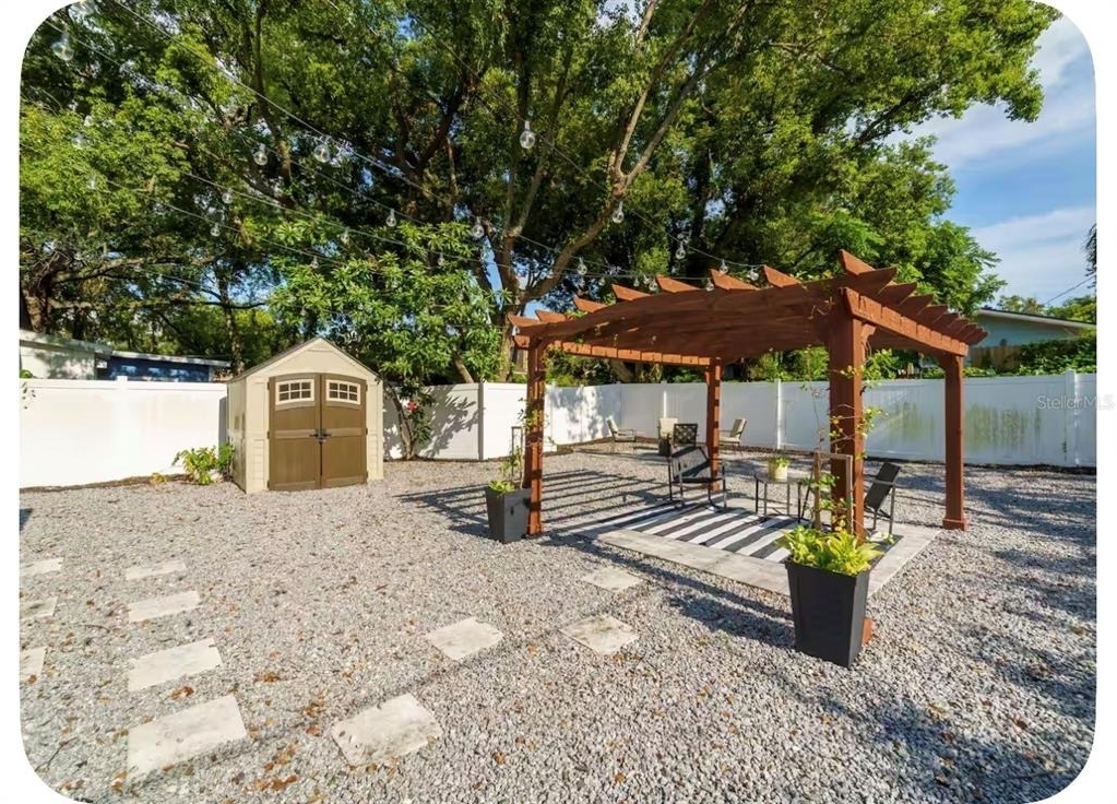 405 E Adalee Street - Photo 24