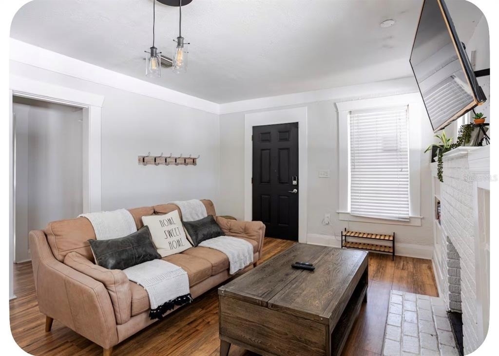 405 E Adalee Street - Photo 5