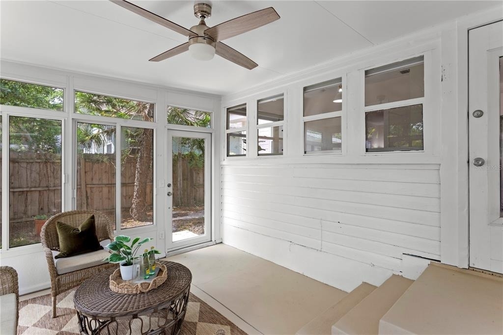 1175 Highland Court N - Photo 22