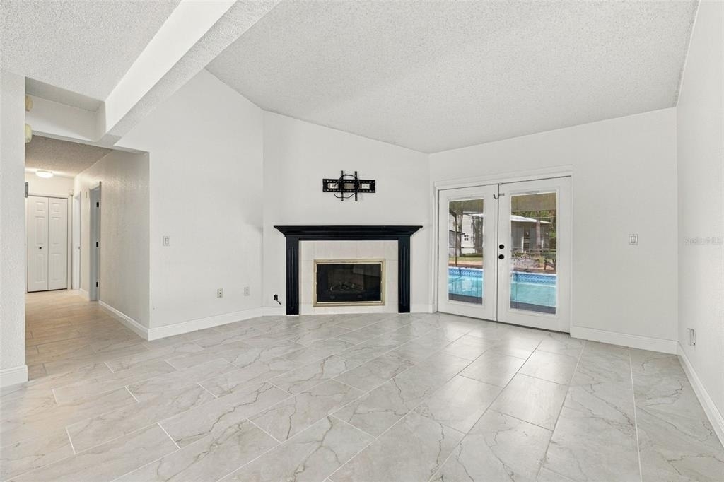 18306 Crawley Road - Photo 20