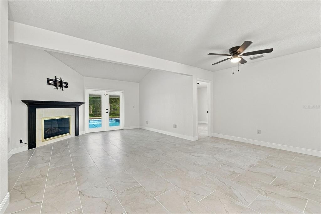 18306 Crawley Road - Photo 6