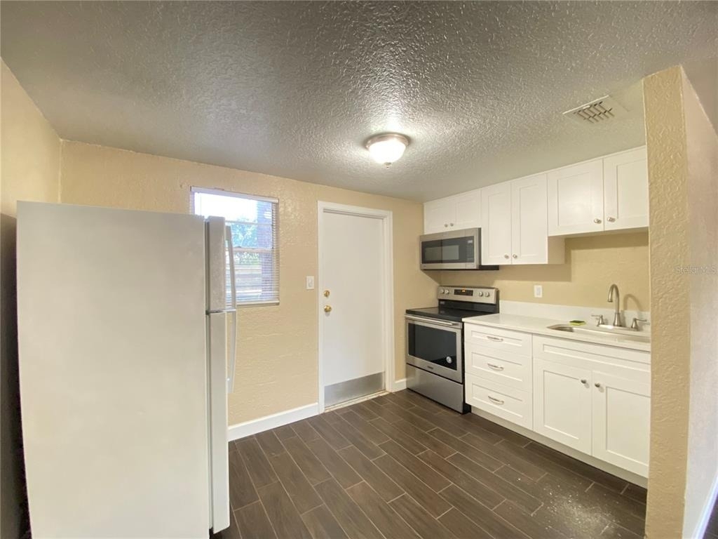 37147 Marlu Lane - Photo 2